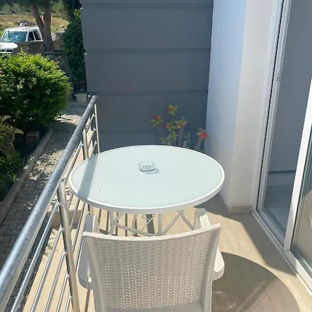 Catalkoy'de 4+1 Ozel Havuzlu