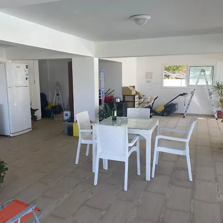 Villa Catalkoy'de 4+1 Ozel Havuzlu Kyrenia (Northern Cyprus)